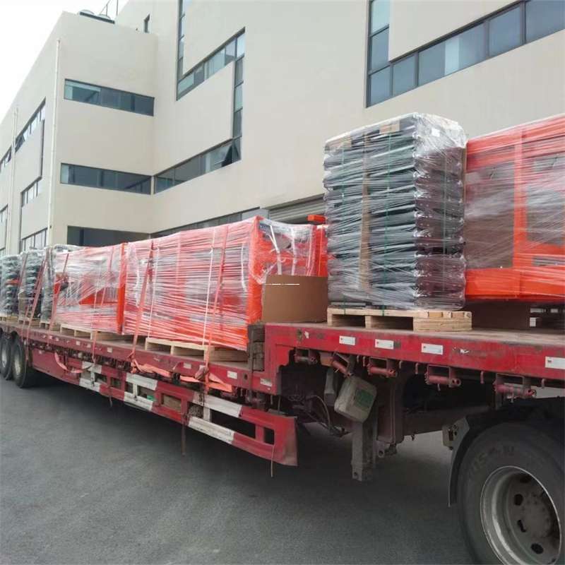 河北承德双桥到新疆伊犁霍城县物流公司河北承德双桥至新疆伊犁霍城县物流专线往返运输